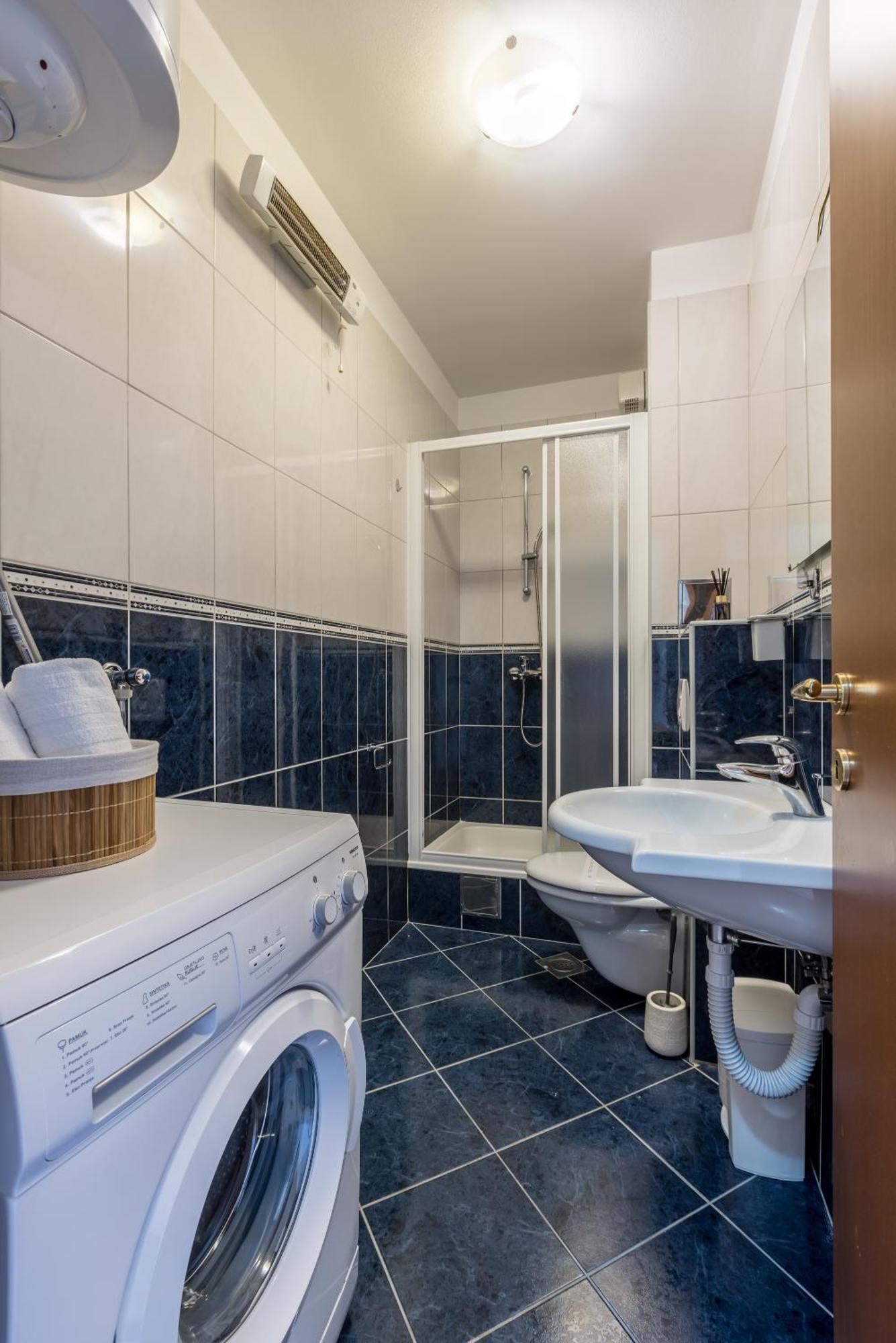 Apartment Split Karoglan エクステリア 写真